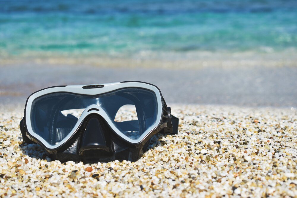 Maski do snorkelingu: jak wybrać najlepszą opcję dla dzieci i dorosłych