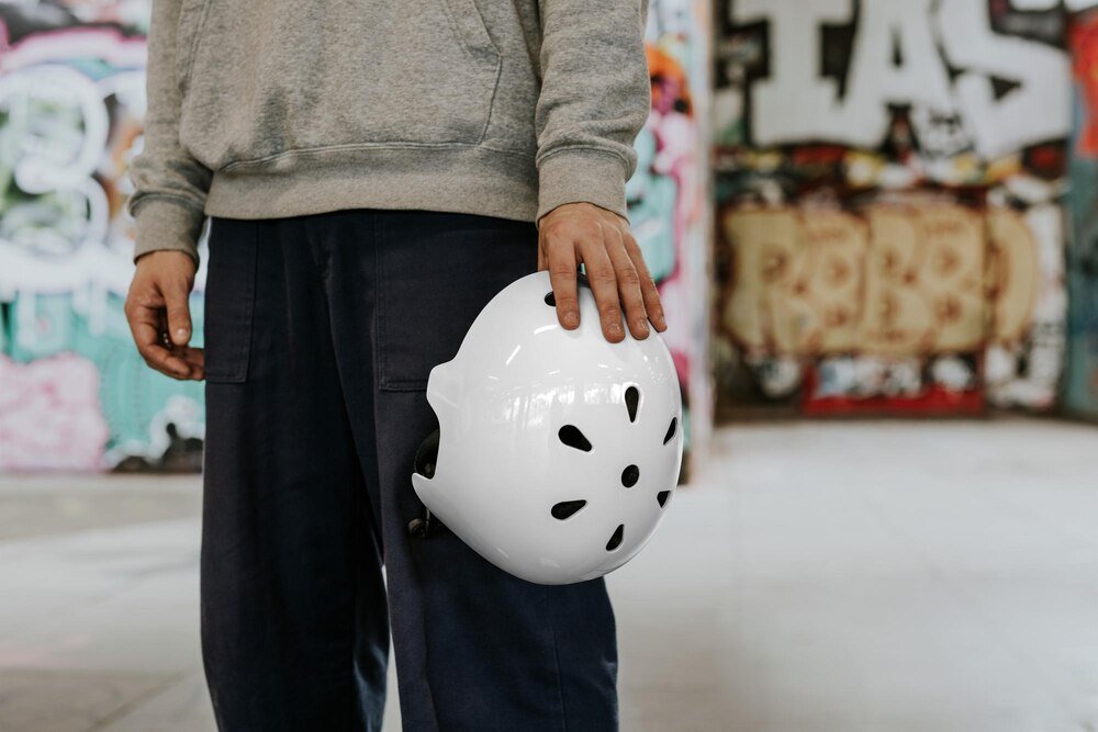 Kaski na rolki dla dzieci i dorosłych – jak wybrać odpowiedni model?